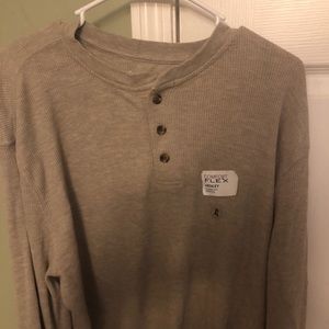 Long sleeve t shirt